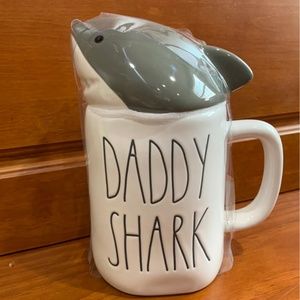 RAE DUNN DADDY SHARK MUG - SHARK TOPPER